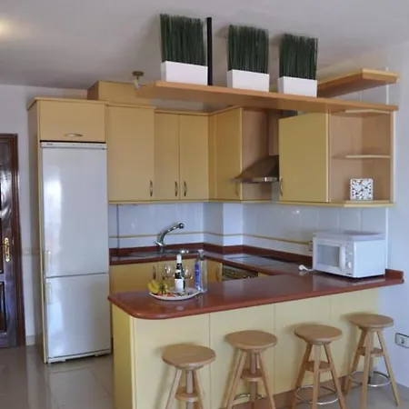 Excelente Apartamento *